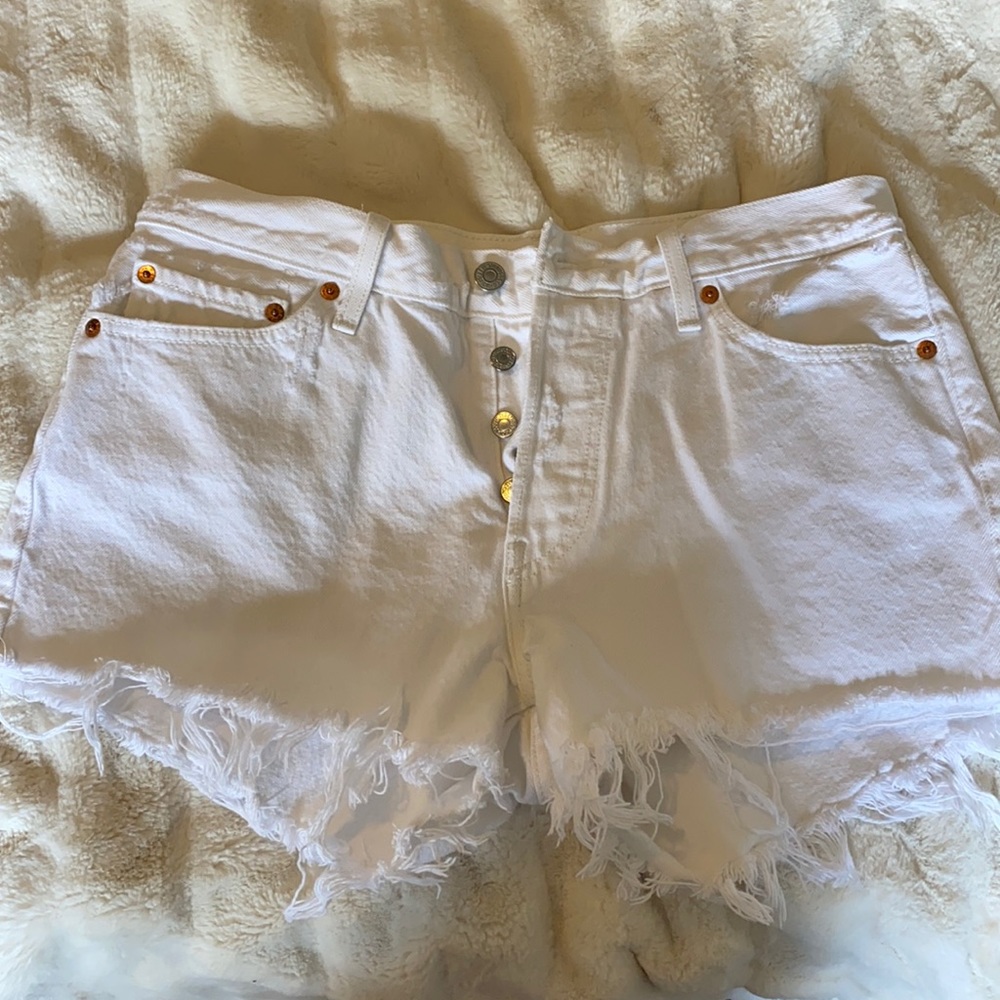 2 pairs Levi’s shorts size 29 white and blue